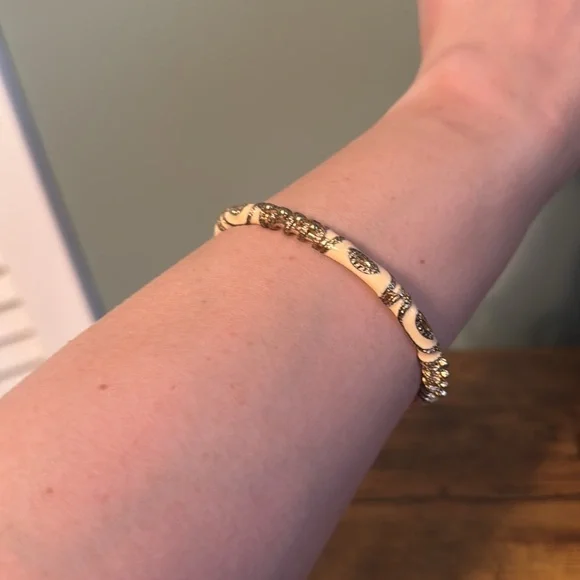 Vintage Bangle Bracelet, Cream, Silver, Gothic, Retro, Boho - Picture 2 of 8